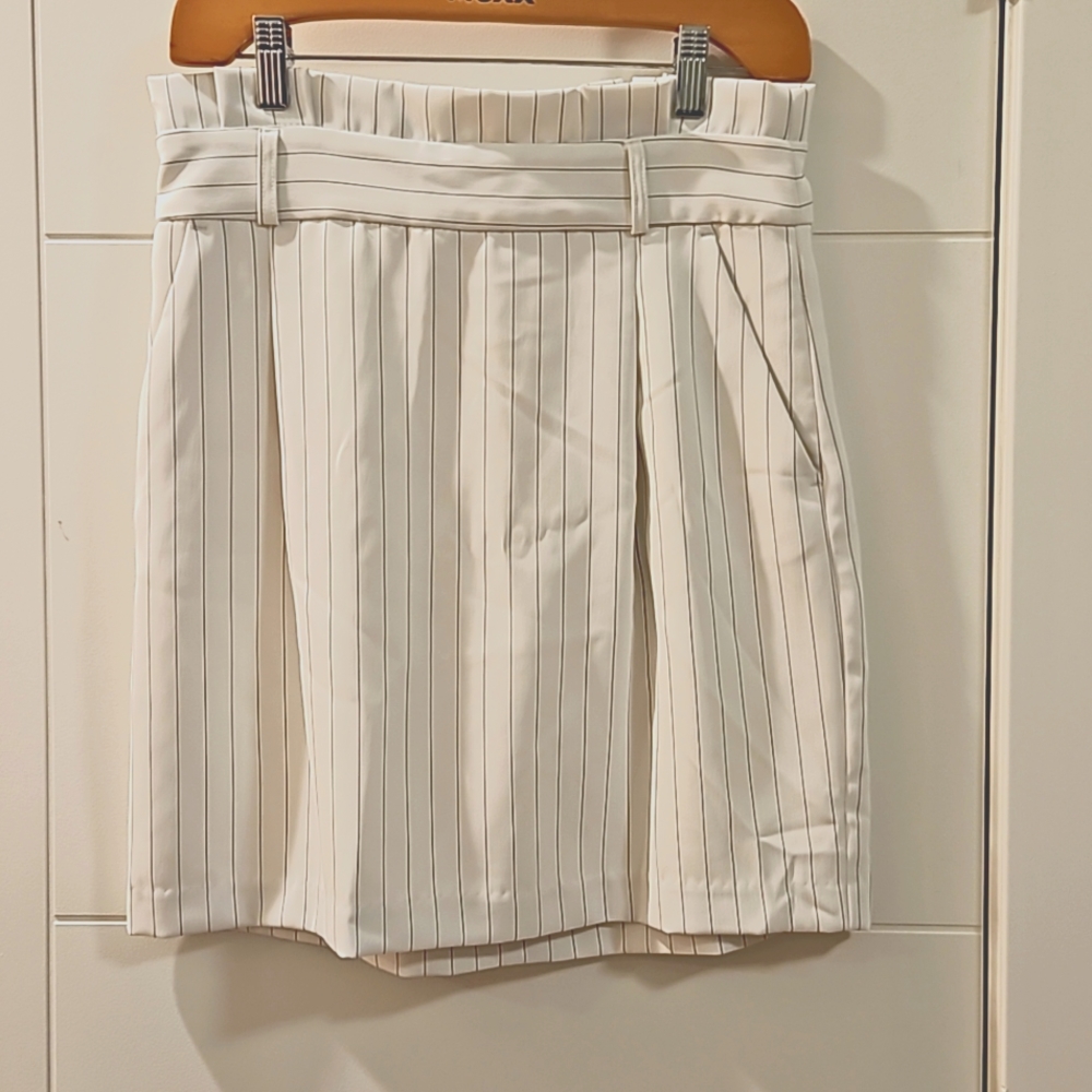 Dynamite Mini stripped skirt white/black strip